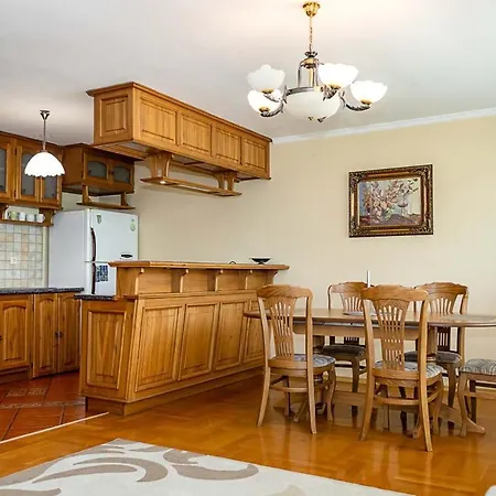 Spacious 2br At Red Square By Flat Manаger Апартамент *