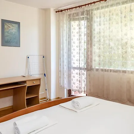 Апартамент Spacious 2br At Red Square By Flat Manаger *
